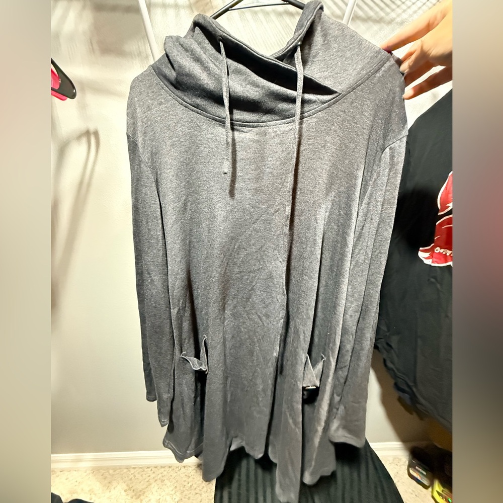 Bulotus Charcoal Long Sleeve Top